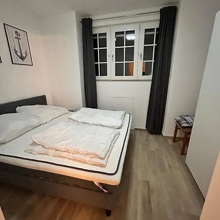 Auf Feiningers Spuren Durch Moenchgut 1 * Lobbe